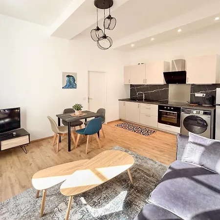 Corum - Centre Historique *